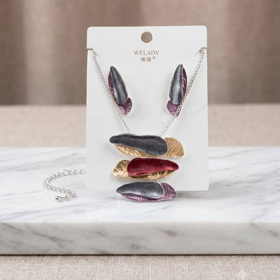 Multicoloured Leaf Pendant Set (Anti-Tarnish Necklace)