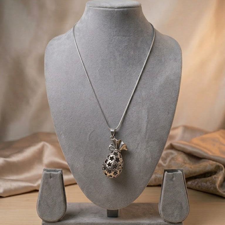 German Silver Neckalce - Starred Pouch